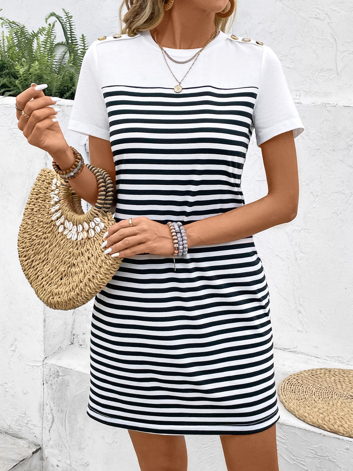 Polished Dress with an Effortless Classic Look