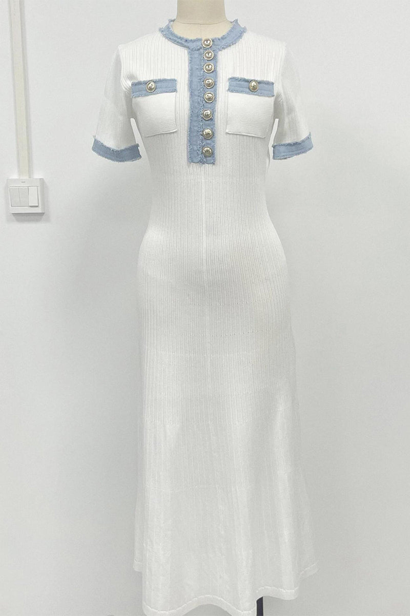 Well Tailored Dress with a Graceful Silhouette