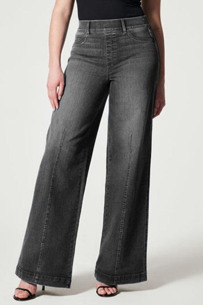 Well Tailored Garment with a Graceful Silhouette