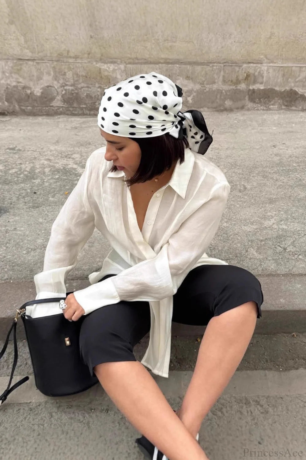 Polished Blouse with an Effortless Classic Look