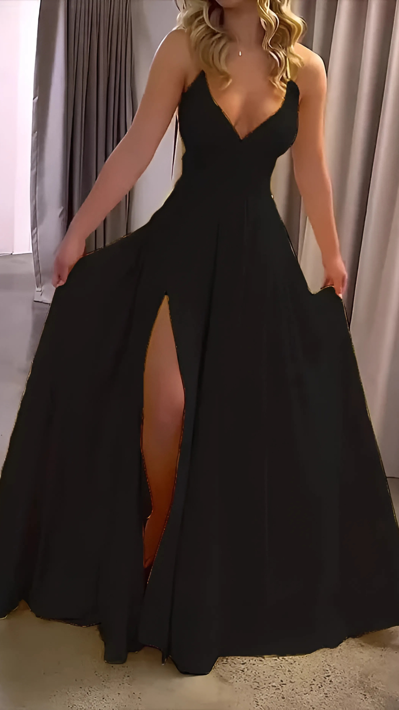 Effortlessly Elegant Dress with a Timeless Design