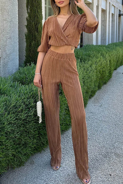 Sophisticated Garment with a Clean Classic Look
