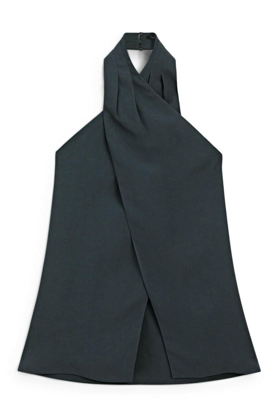 Beautifully Crafted Top in a Classic Style