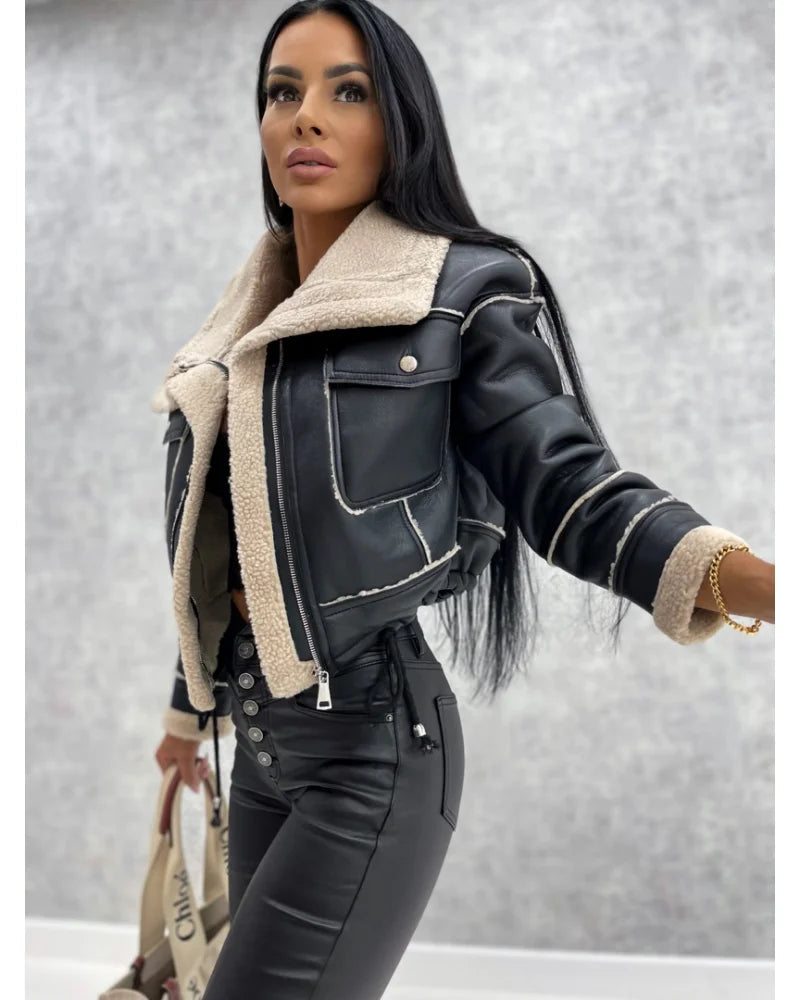 Elegantly Styled Jacket for Everyday Wear