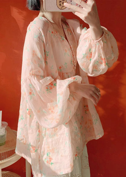 Effortlessly Elegant Blouse with a Timeless Design