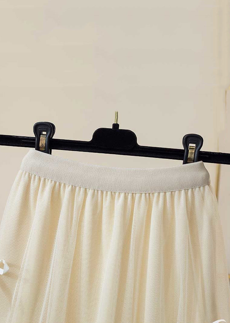 Sophisticated Garment with a Clean Classic Look