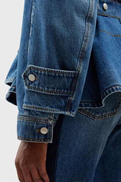 Polished Jacket with an Effortless Classic Look