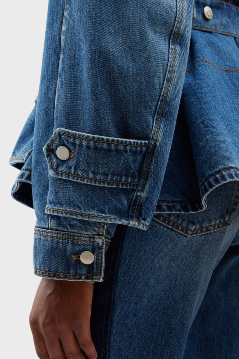 Polished Jacket with an Effortless Classic Look