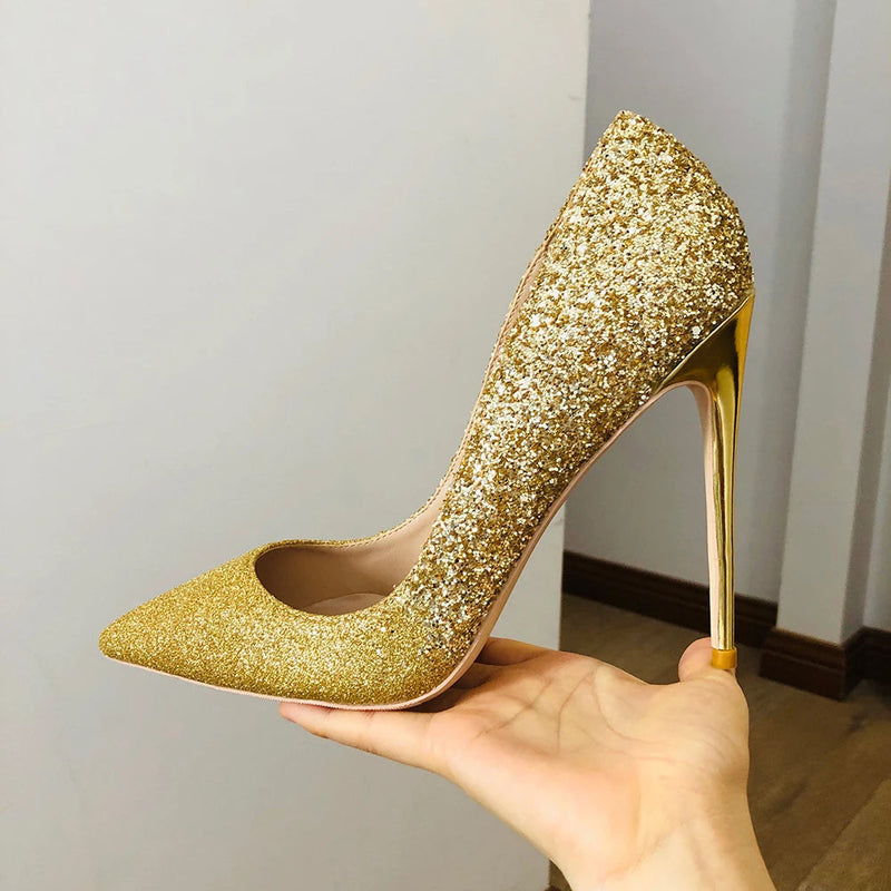 Classic Vintage Shoes with a Flattering Fit