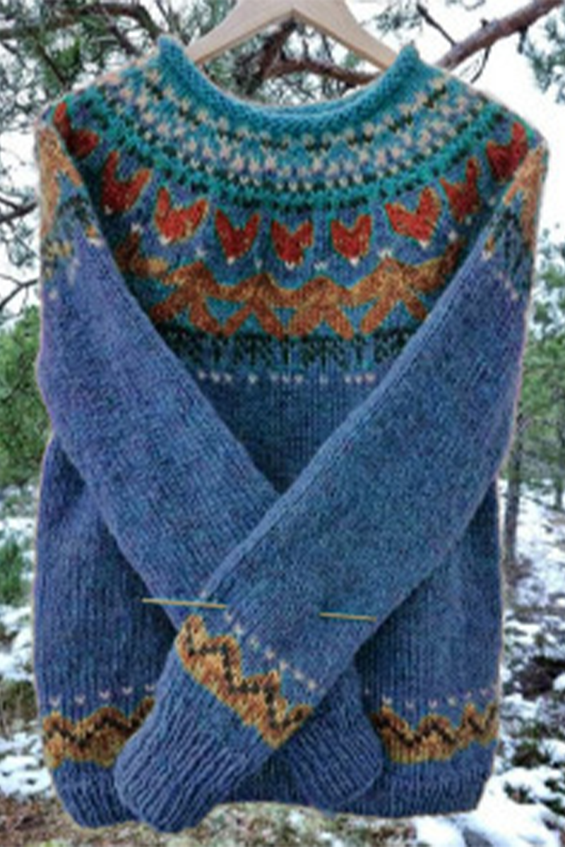 Effortlessly Elegant Sweater with a Timeless Design