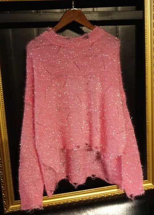 Effortlessly Elegant Top with a Timeless Design