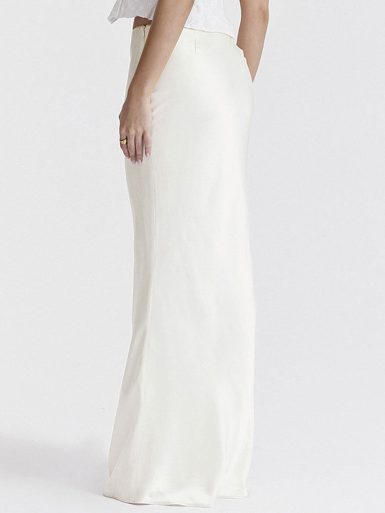 A Vintage Style Garment with Delicate Timeless Details