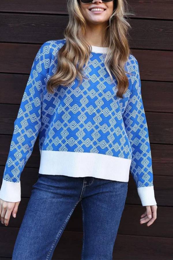 Elegantly Styled Sweater for Everyday Wear