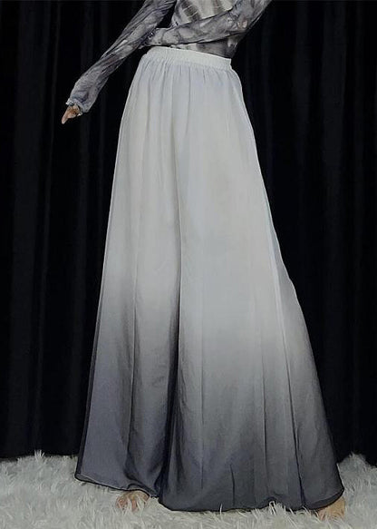Well Tailored Pants with a Graceful Silhouette