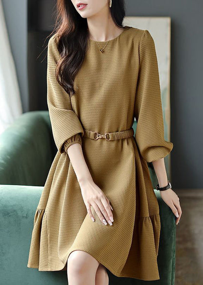 Well Tailored Dress with a Graceful Silhouette