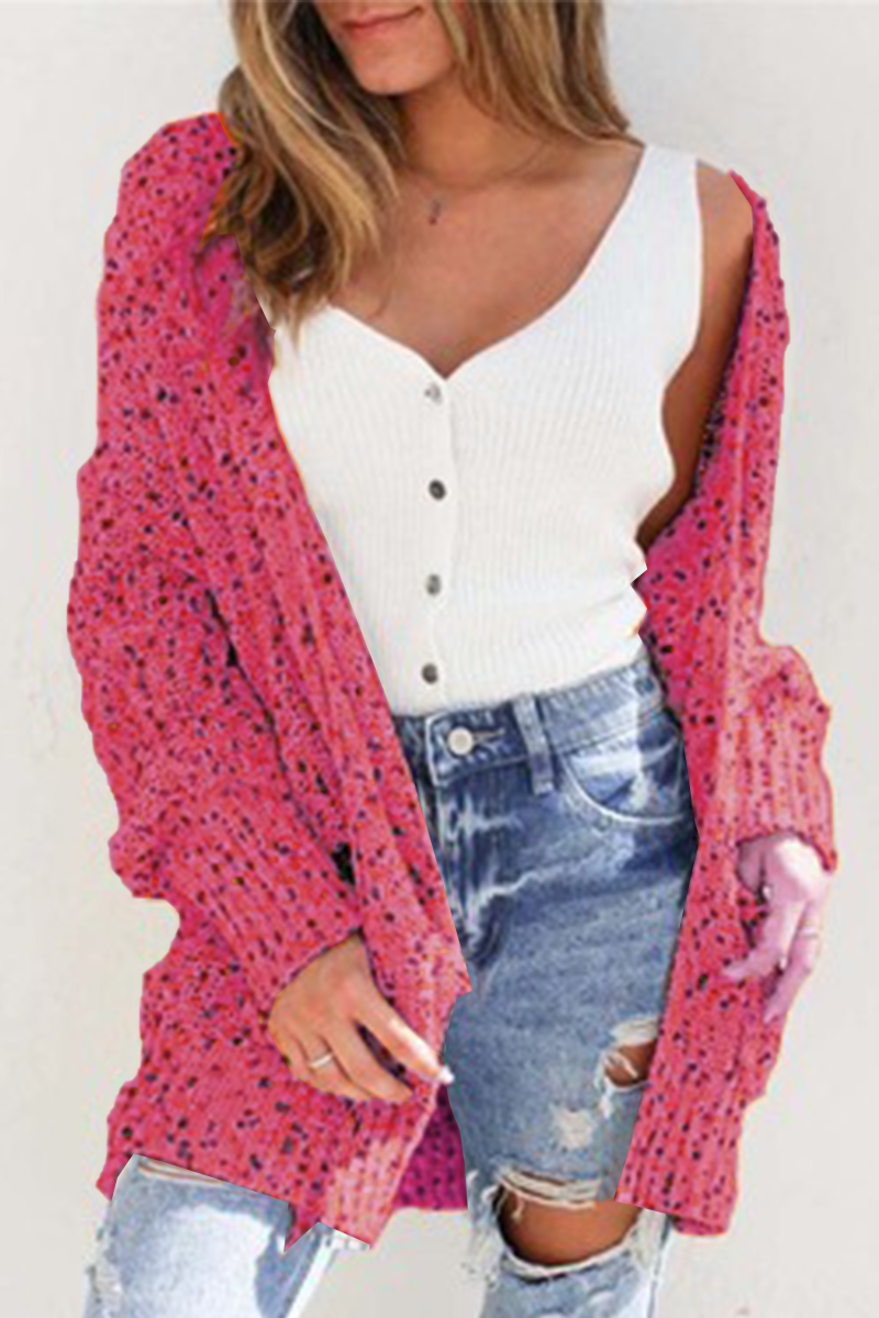 Effortlessly Elegant Sweater with a Timeless Design
