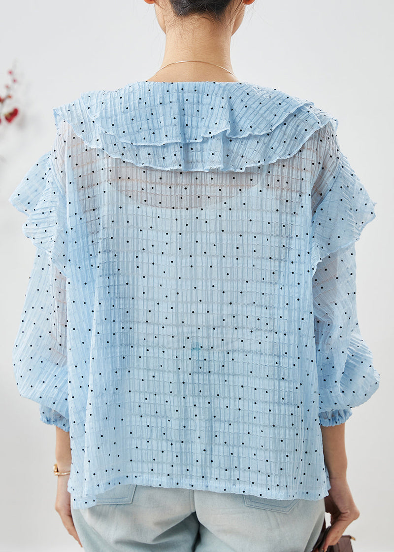 Classic Vintage Shirt with a Flattering Fit