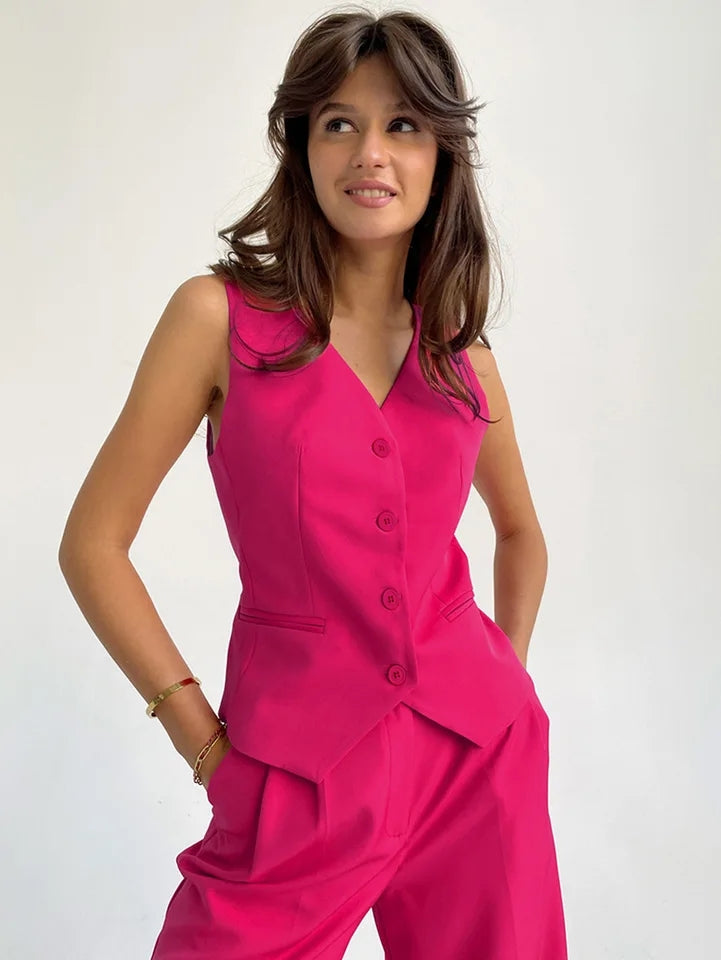 Beautifully Crafted Pants in a Classic Style