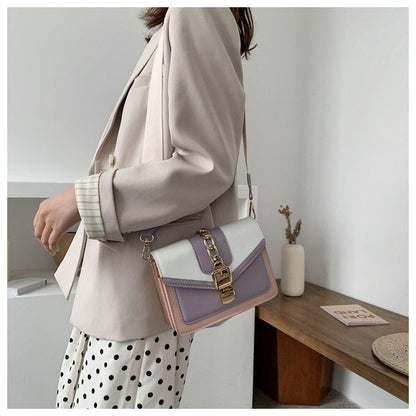 Polished Bag with an Effortless Classic Look