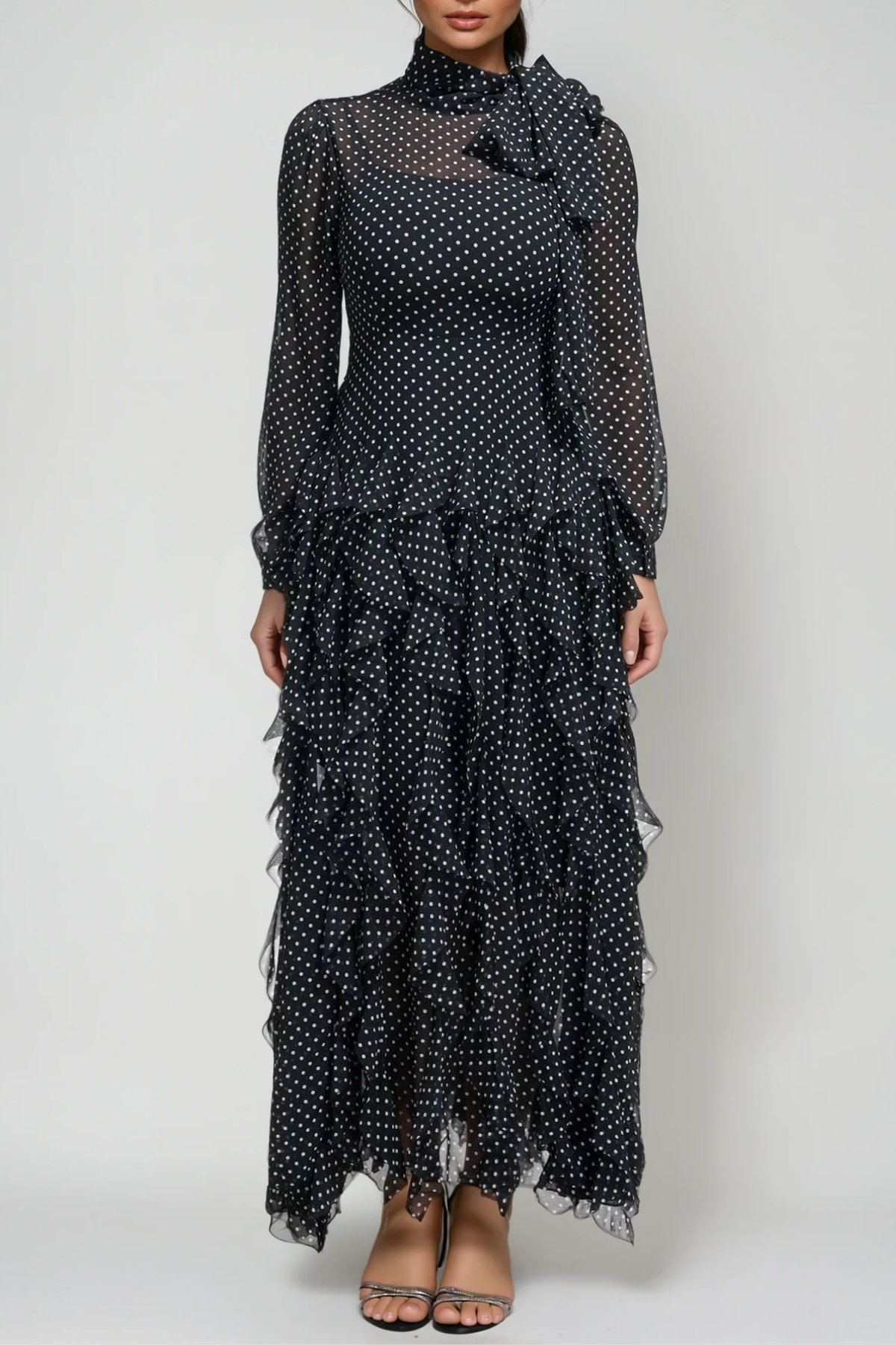 Classic Vintage & Enduringly Stylish Dress
