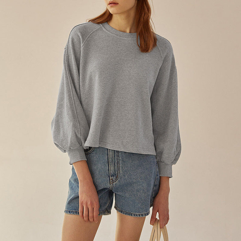 Effortlessly Elegant Pullover with a Timeless Design
