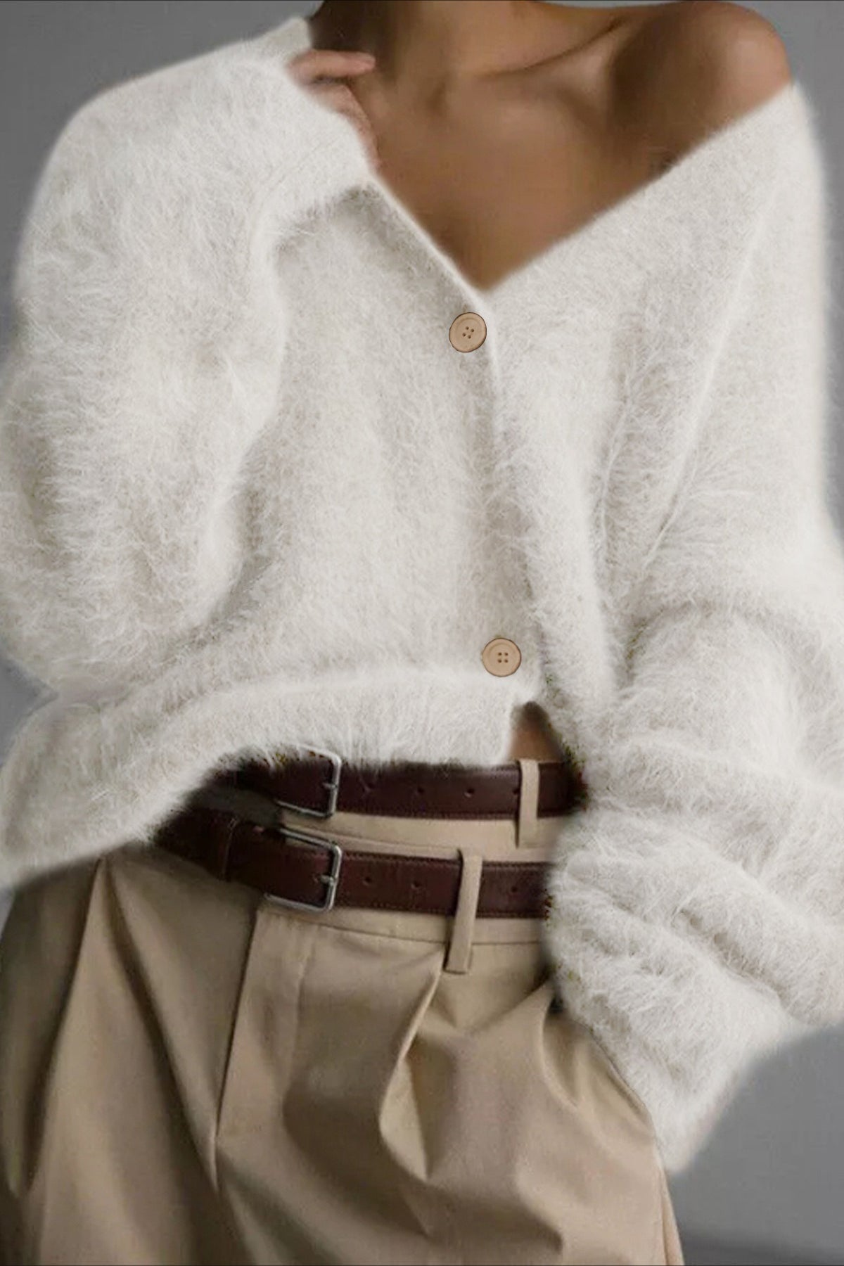 Elegantly Styled Cardigan for Everyday Wear