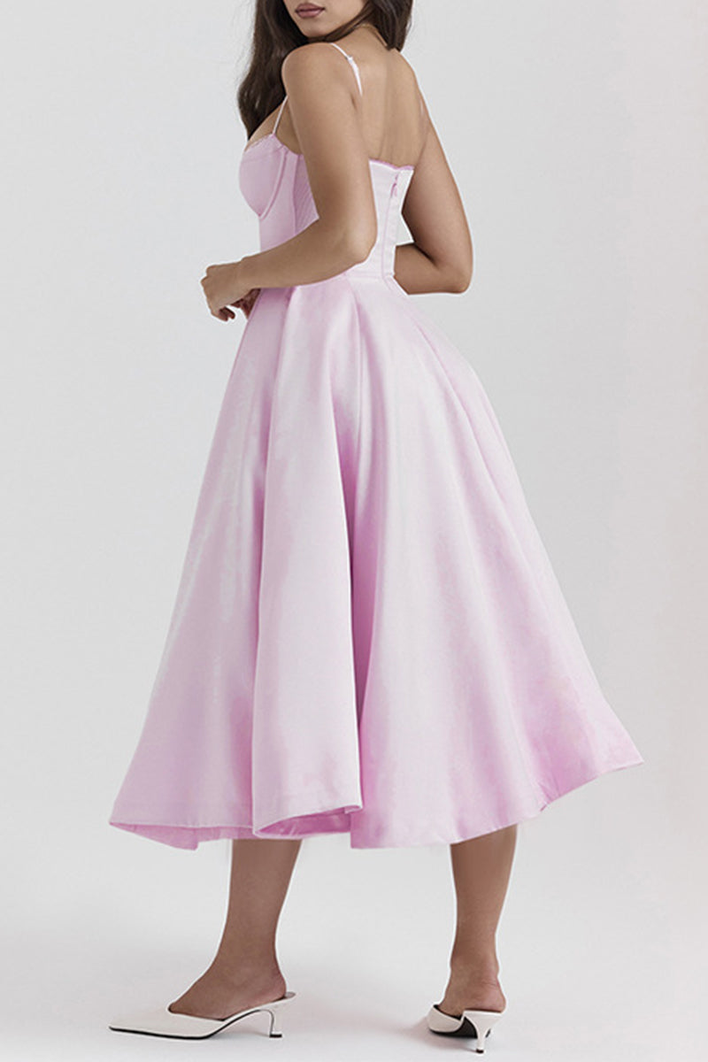 Classic Vintage Dress with a Flattering Fit