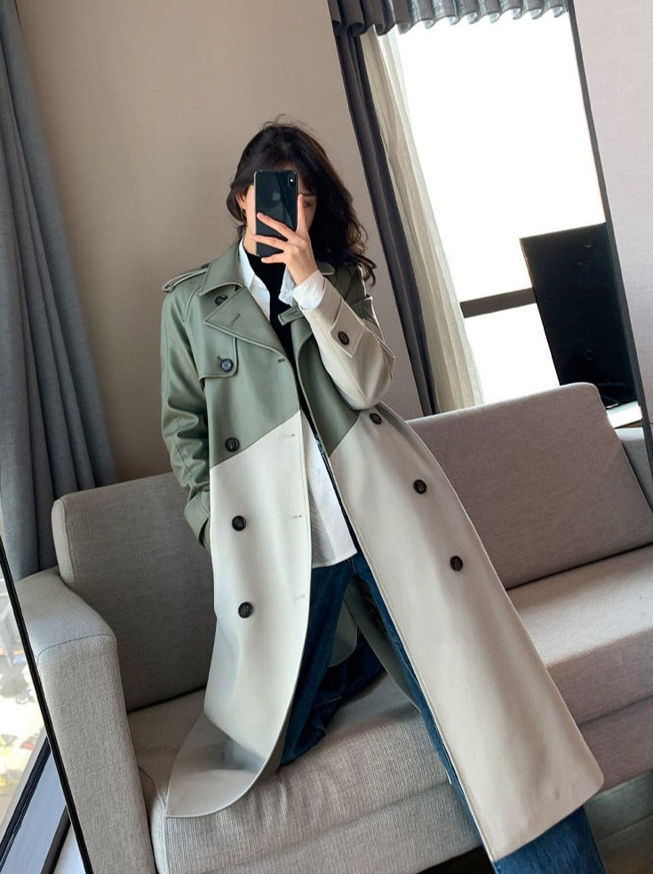 Effortlessly Elegant Coat with a Timeless Design