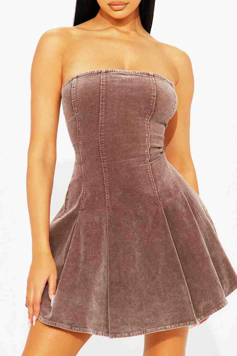 Classic Vintage & Enduringly Stylish Dress
