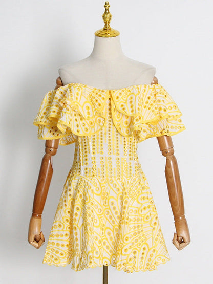 Polished Dress with an Effortless Classic Look