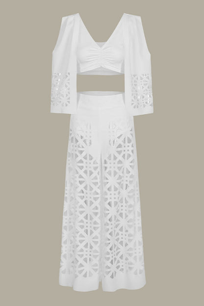Classic Vintage Garment with a Flattering Fit