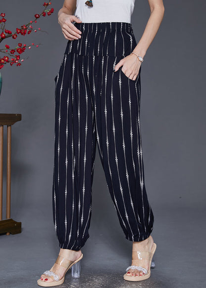 Classic Vintage Pants with a Flattering Fit