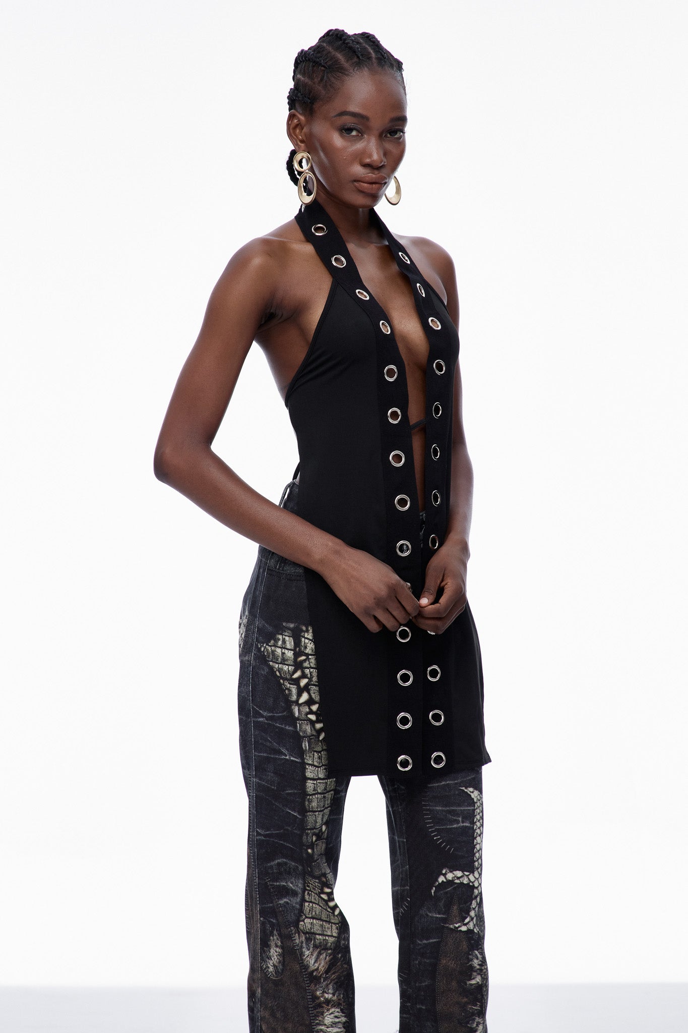 Polished Top with an Effortless Classic Look