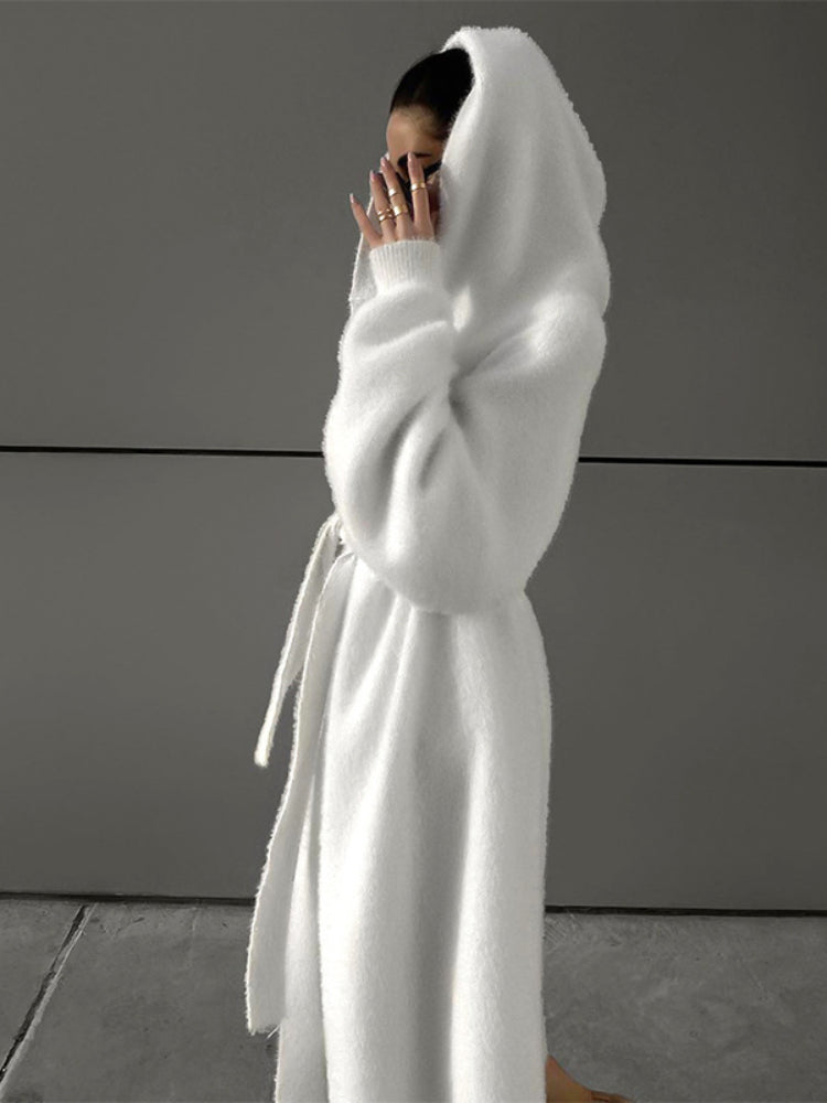 Effortlessly Elegant Coat with a Timeless Design