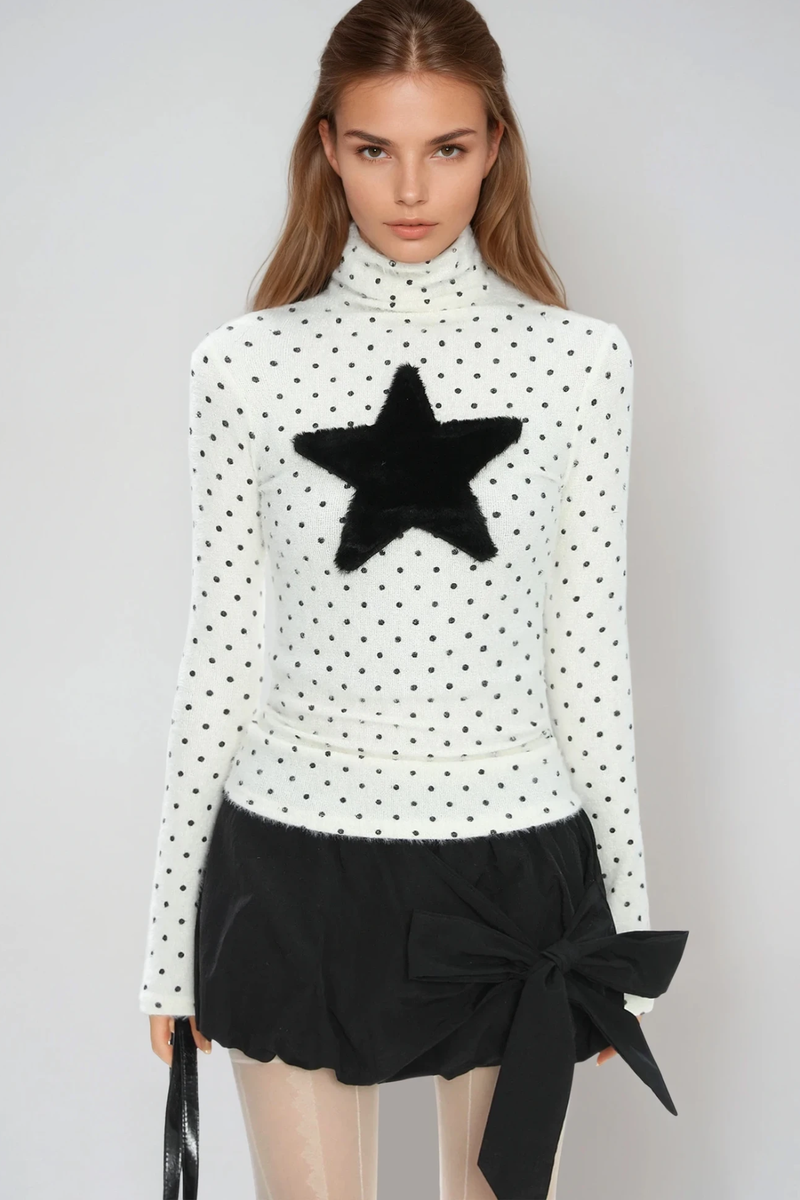 Beautifully Finished Top in a Timeless Design