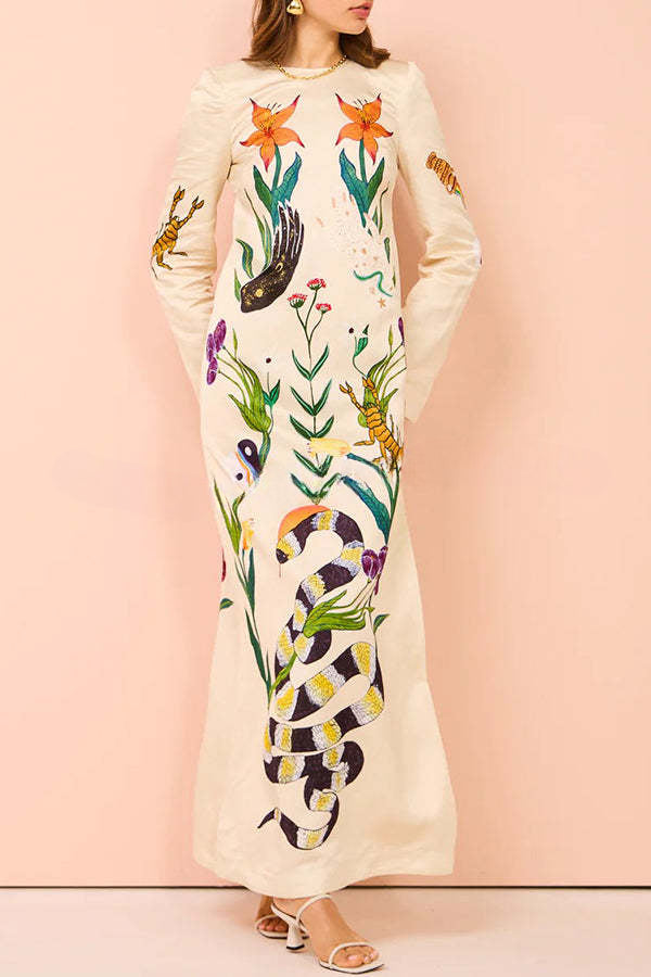 Beautifully Finished Dress in a Timeless Design
