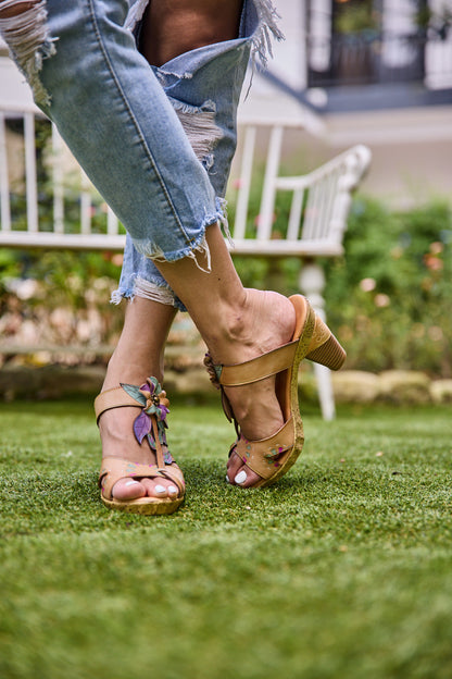 Classic Vintage & Enduringly Stylish Sandals