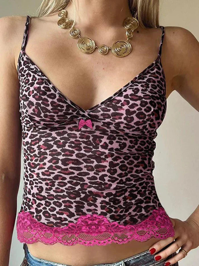 Effortlessly Elegant Top with a Timeless Design