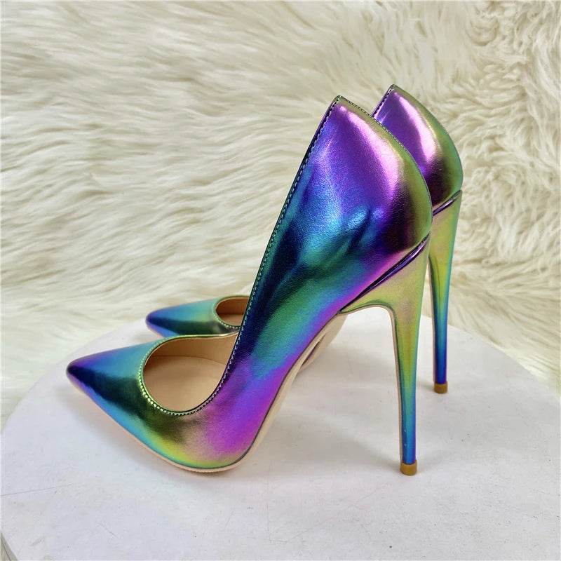 Effortlessly Elegant Shoes with a Timeless Design