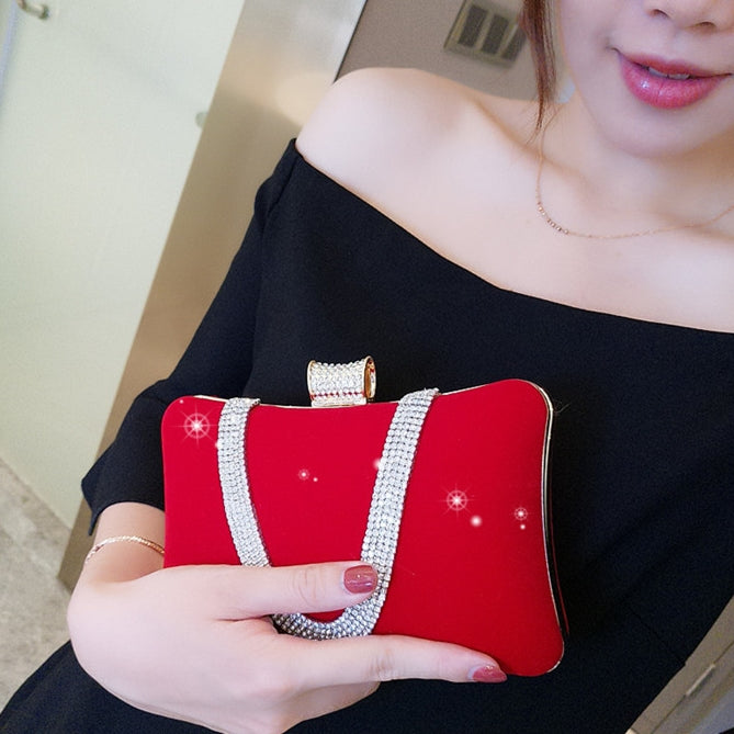 Beautifully Balanced Bag with Timeless Character