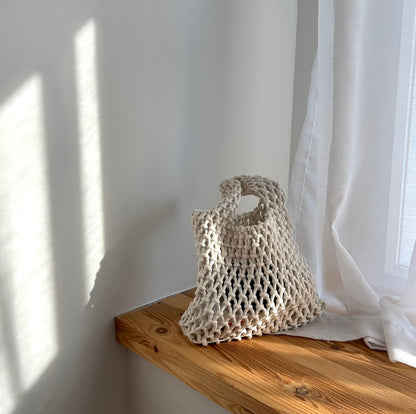 Beautifully Finished Bag in a Timeless Design