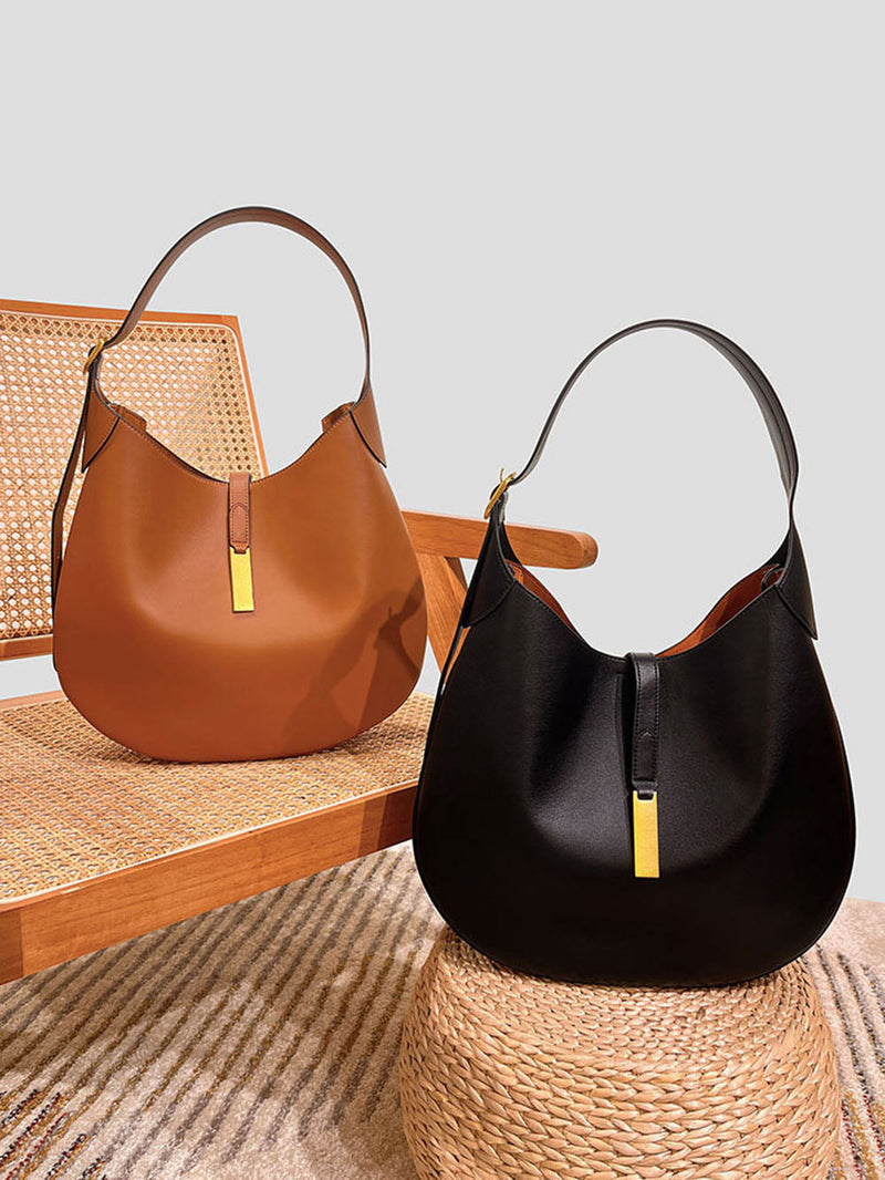 A Vintage Style Bag with Delicate Timeless Details