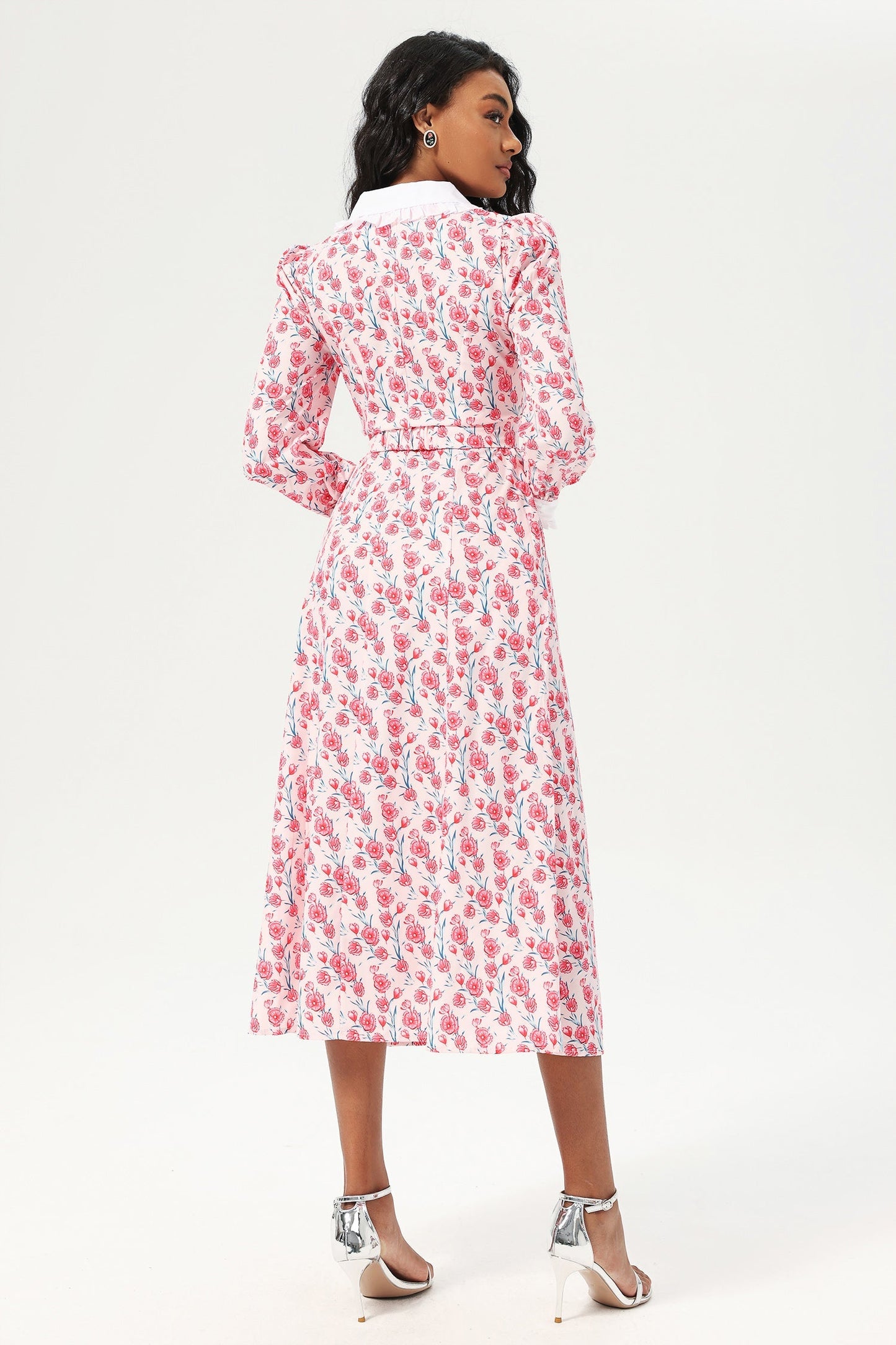 Sophisticated Dress with a Clean Classic Look
