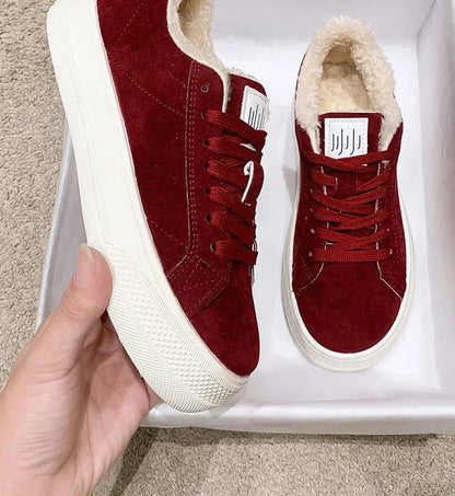 Classic Vintage Shoes with a Flattering Fit
