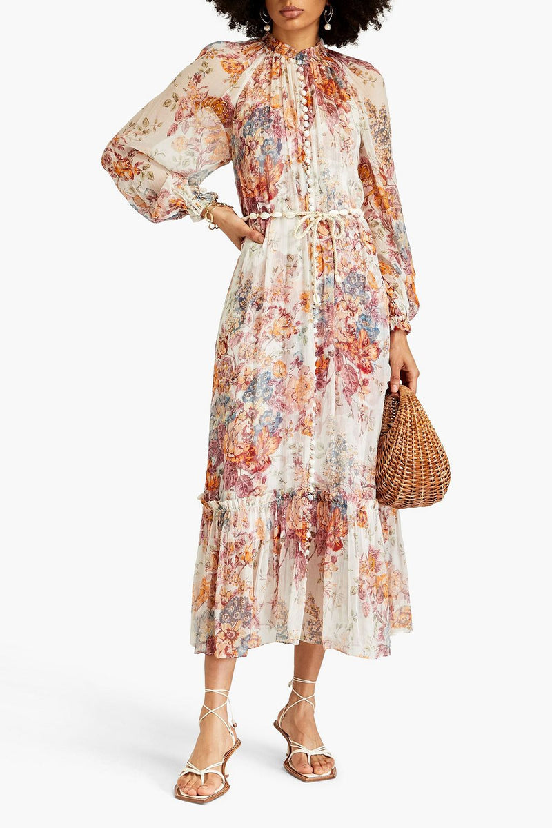 Beautifully Crafted Dress in a Classic Style