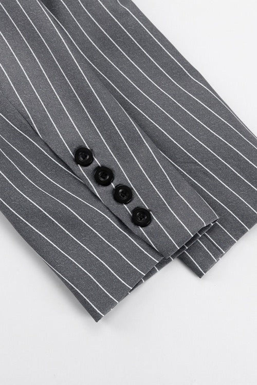 Gracefully Styled Garment for Any Occasion