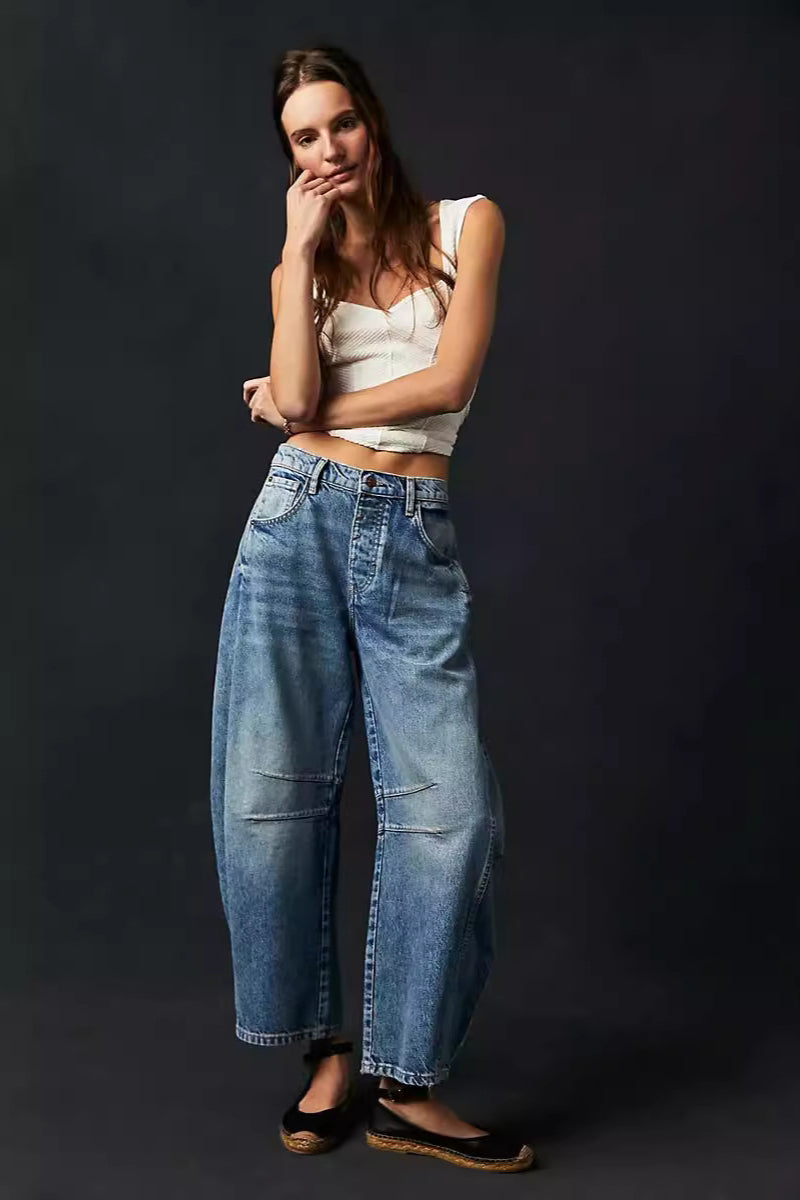 Sophisticated Garment with a Clean Classic Look