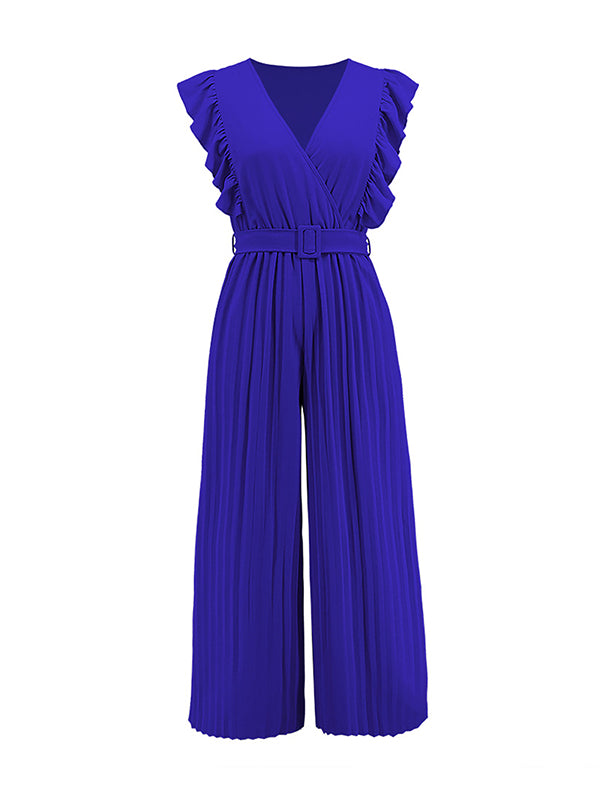 Sophisticated Garment with a Clean Classic Look