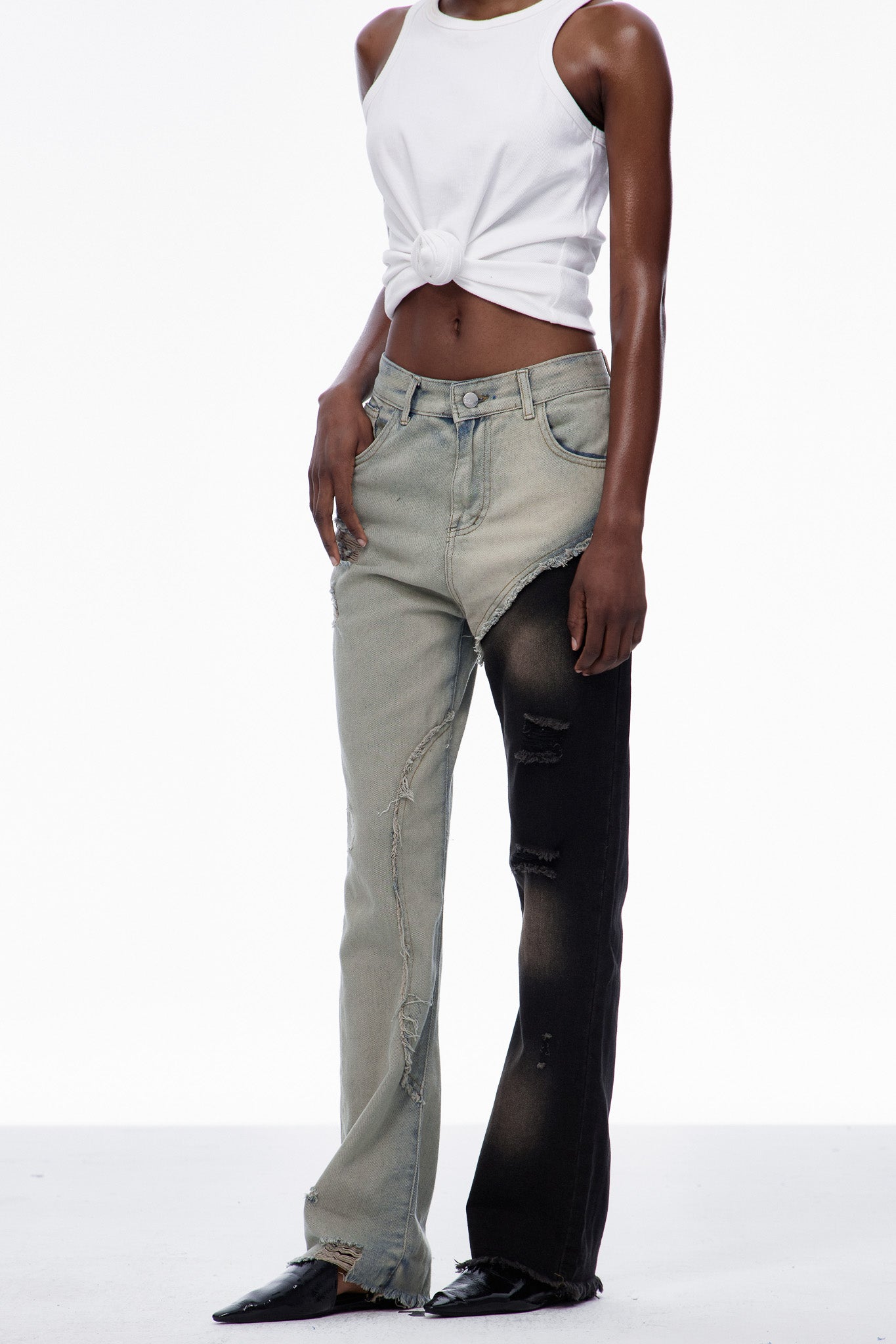 Effortlessly Elegant Garment with a Timeless Design