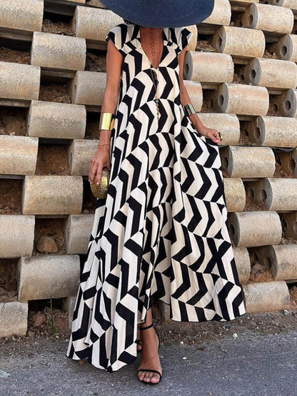 Classic Vintage & Enduringly Stylish Dress